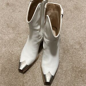 Elegant White Ankle Boots with Silver Accents